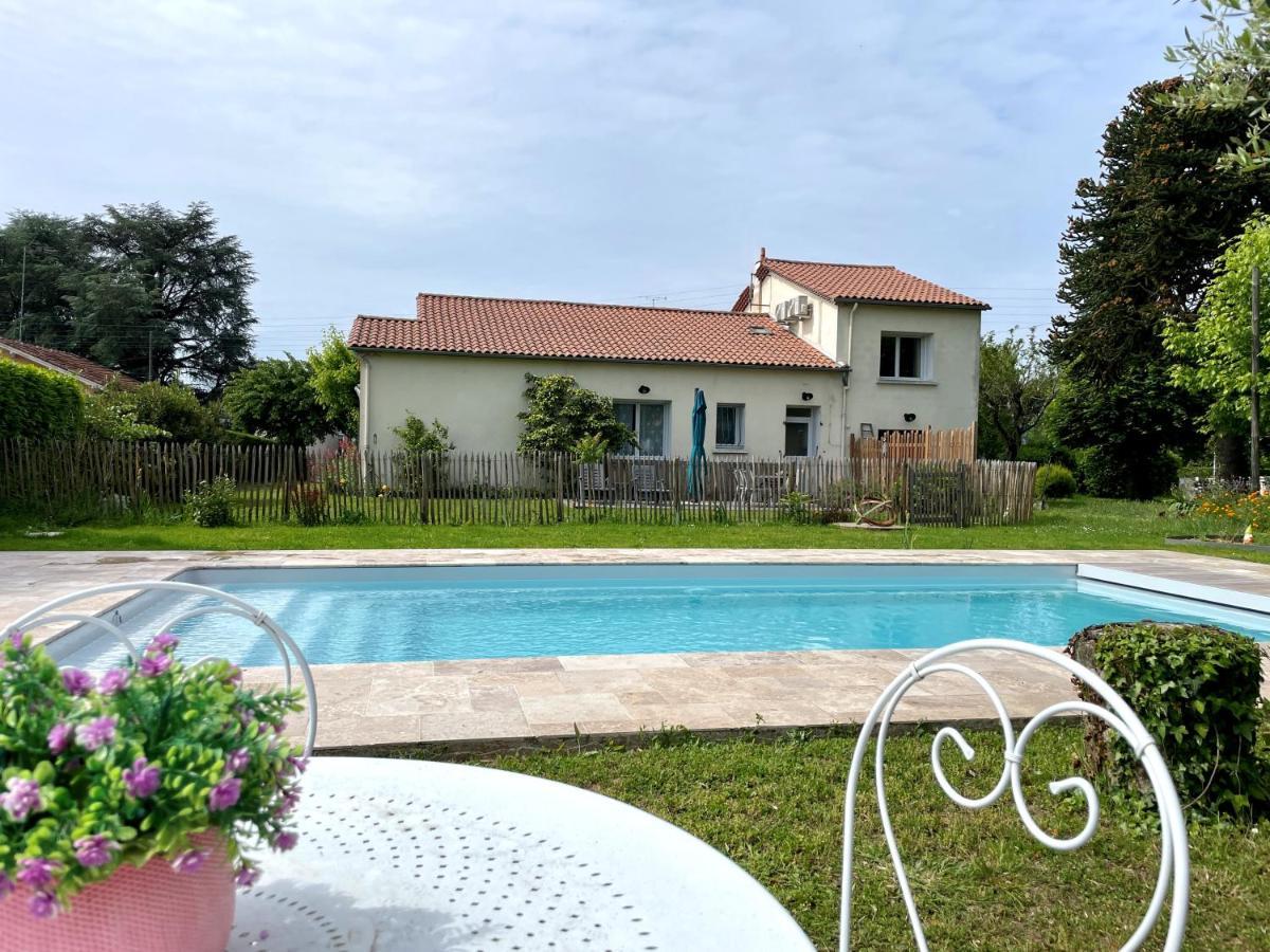 Aux Lagerstroemias Villa Bergerac Ngoại thất bức ảnh